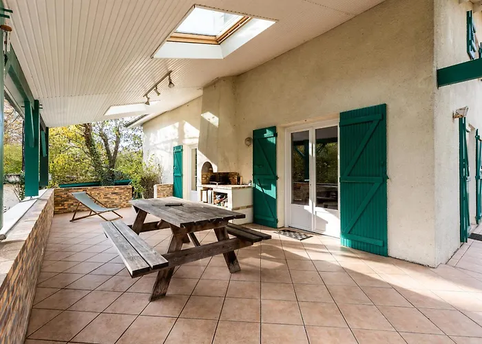 D'hotes Du Prieur Frühstückspension